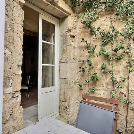 Chez Lydia - Loft Cosy, Depart Canoe A Pied, Proche Pont-Du-Gard Et Uzes Remoulins Exterior photo