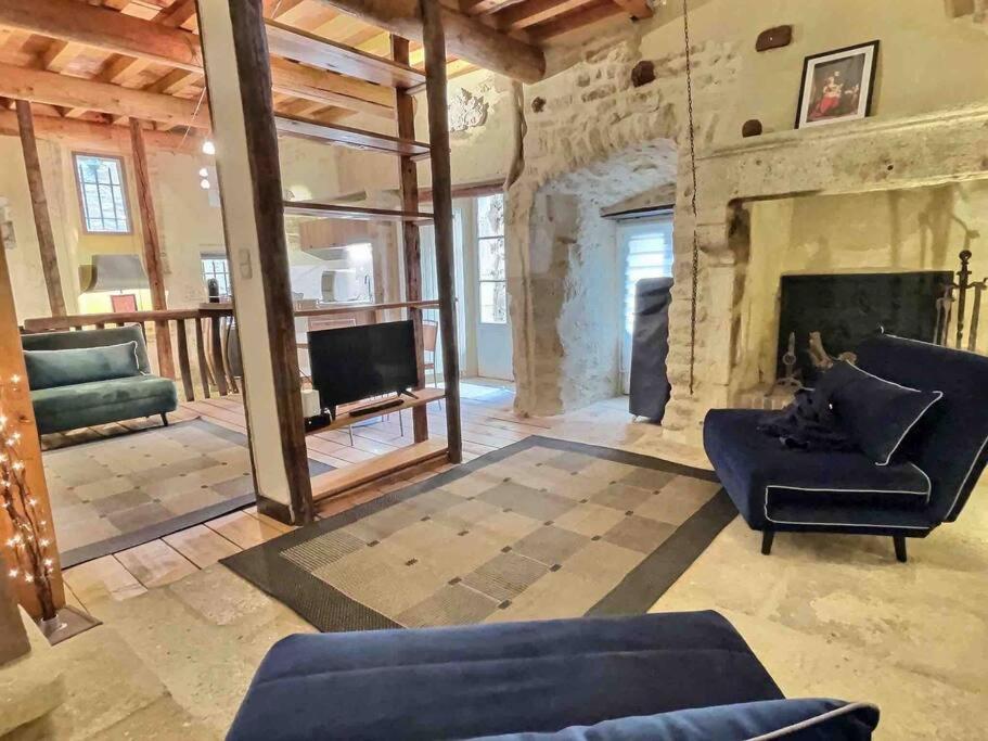 Chez Lydia - Loft Cosy, Depart Canoe A Pied, Proche Pont-du-gard Et Uzes Apartment