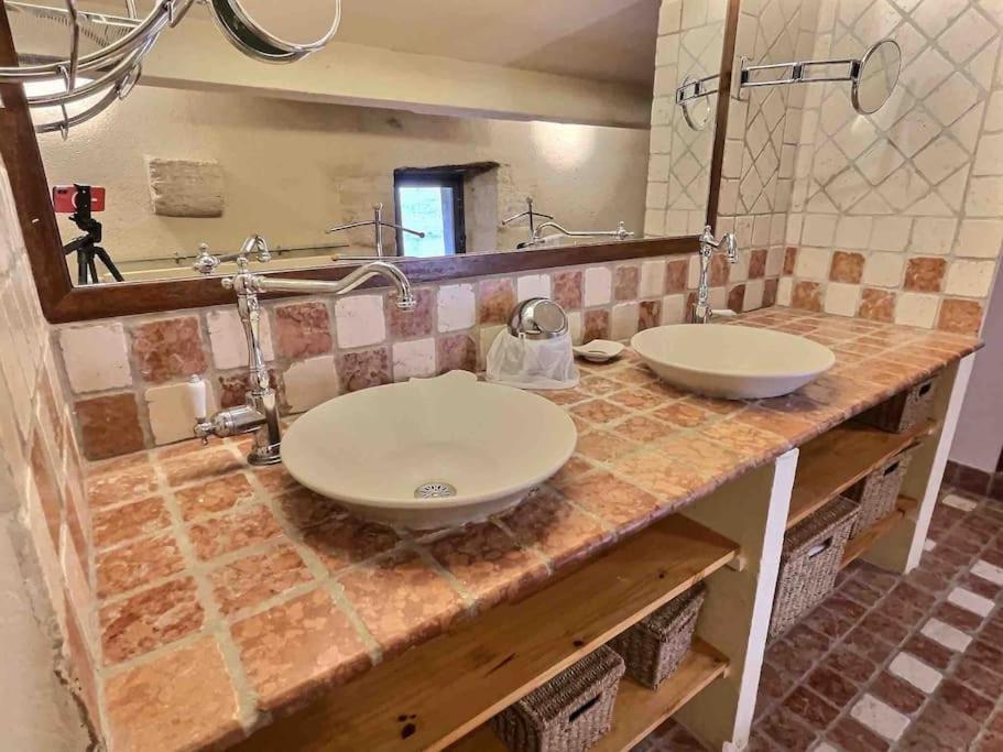 Chez Lydia - Loft Cosy, Depart Canoe A Pied, Proche Pont-du-gard Et Uzes Apartment Remoulins