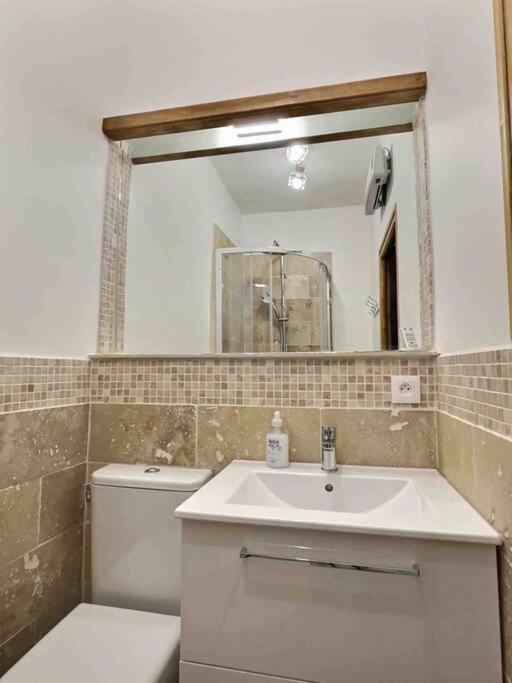 Chez Lydia - Loft Cosy, Depart Canoe A Pied, Proche Pont-du-gard Et Uzes